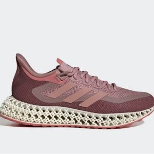 NWT 4DFWD 2 RUNNING SHOES